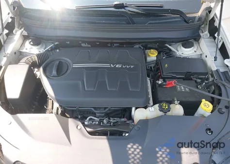 2019 Jeep Cherokee High Altitude 4X4 z USA, uszkodzony, nr VIN 1C4PJMDX7KD371114